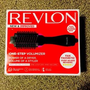 Revlon One Step Hair Dryer and Volumizer